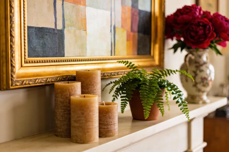 7 Living Room Mantle Decor Ideas That Instantly Upgrade Your Space